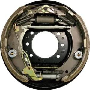 Duo servo type drum brake