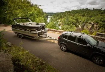 How to Choose the Right Yacht Trailer: A Complete Guide